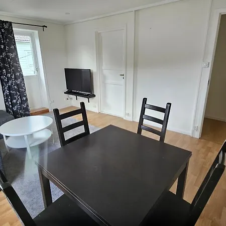 Apartment Central, Spectacular View, 2 Bedroom, Free Parking *